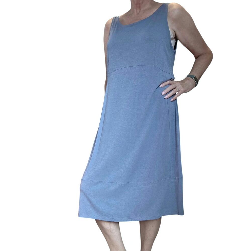 Eileen Fisher Sleeveless Dress, size XL Light Blue Midi Cut-out Back Opening